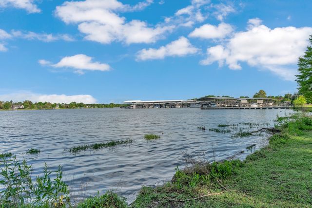 5004 Isabella Ln, Hendersonville, TN 37075