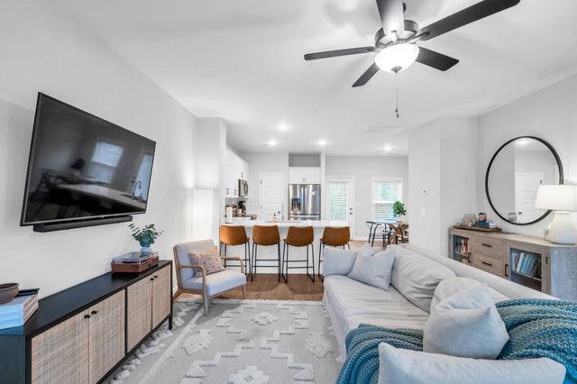 5004 Isabella Ln, Hendersonville, TN 37075