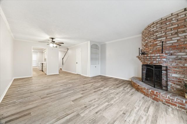 13286 Trail Hollow Drive 3286, Houston, TX 77079