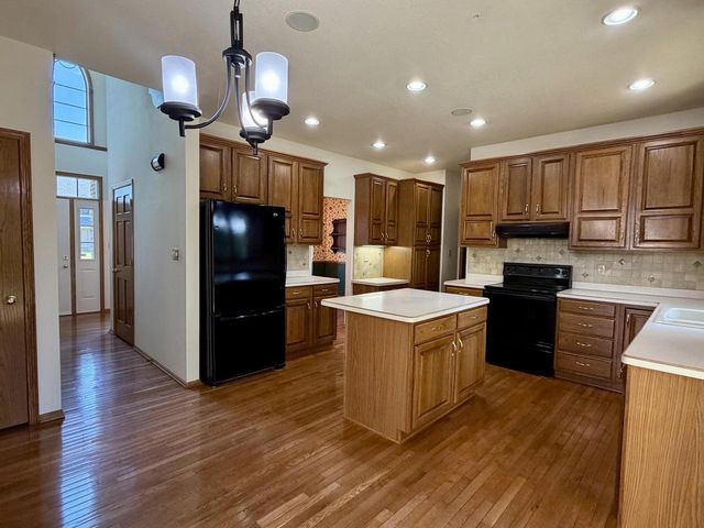 2146 Waverly COURT, Sheboygan, WI 53083
