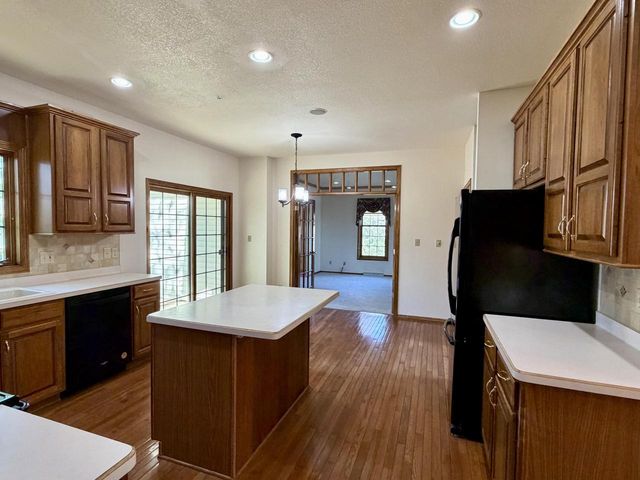 2146 Waverly COURT, Sheboygan, WI 53083