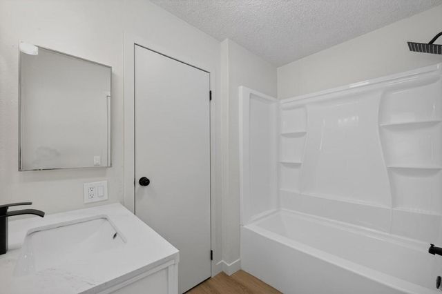 15181 Van Buren Boulevard 102, Riverside, CA 92504