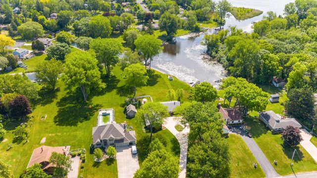 7539 W View DRIVE, Wind Lake, WI 53185