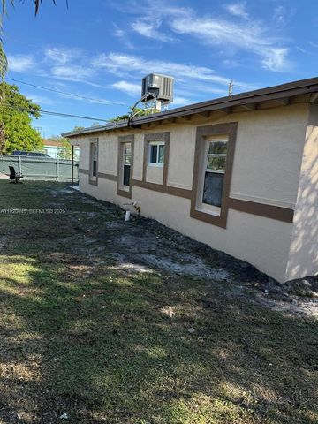 631 NW 17th Ave, Fort Lauderdale, FL 33311