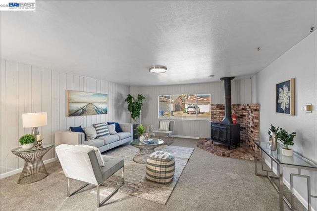5447 Farina Ln, Fremont, CA 94538