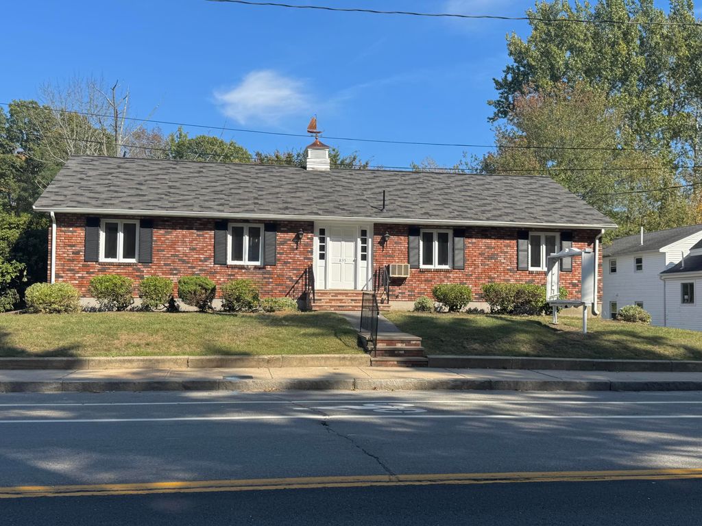 835 Forest Avenue, Portland, ME 04103 — exterior