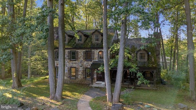 200 PHEASANT RUN RD, West Chester, PA 19380
