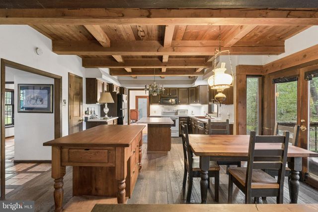 200 PHEASANT RUN RD, West Chester, PA 19380
