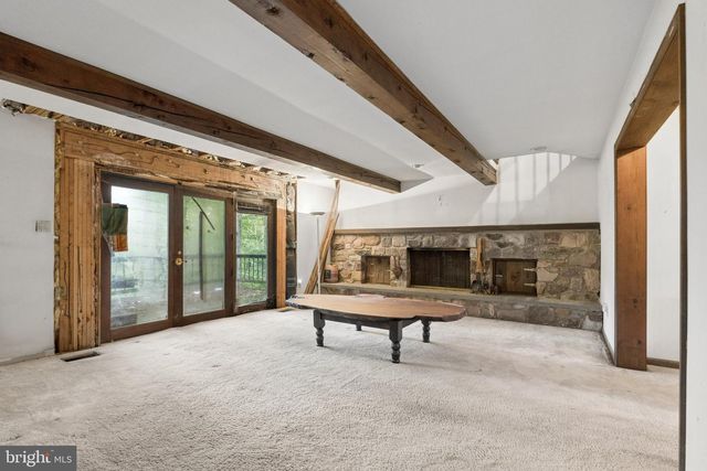200 PHEASANT RUN RD, West Chester, PA 19380