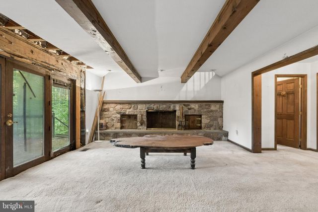 200 PHEASANT RUN RD, West Chester, PA 19380