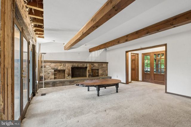 200 PHEASANT RUN RD, West Chester, PA 19380