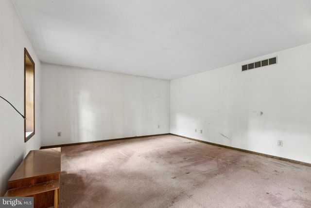 200 PHEASANT RUN RD, West Chester, PA 19380