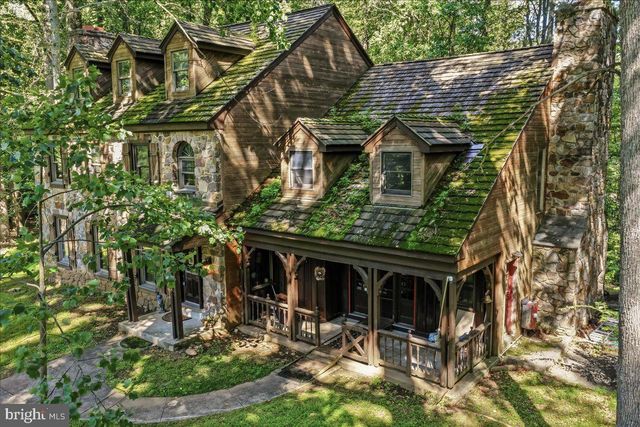 200 PHEASANT RUN RD, West Chester, PA 19380