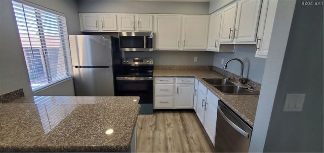 5080 Indian River Drive 400, Las Vegas, NV 89103