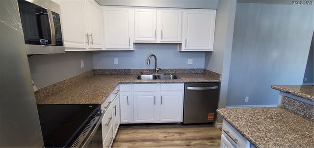 5080 Indian River Drive 400, Las Vegas, NV 89103