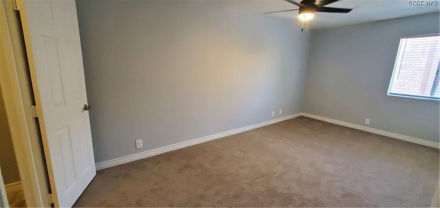 5080 Indian River Drive 400, Las Vegas, NV 89103