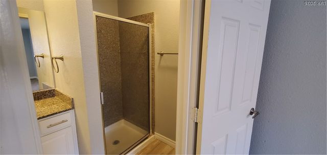 5080 Indian River Drive 400, Las Vegas, NV 89103