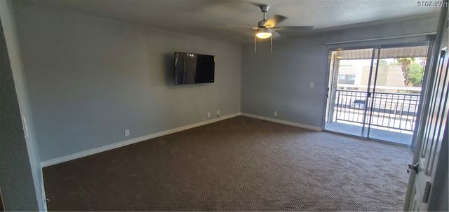5080 Indian River Drive 400, Las Vegas, NV 89103