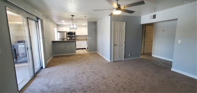 5080 Indian River Drive 400, Las Vegas, NV 89103