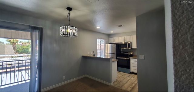 5080 Indian River Drive 400, Las Vegas, NV 89103