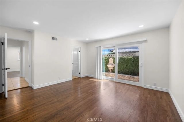 831 E Hoover, Orange, CA 92867
