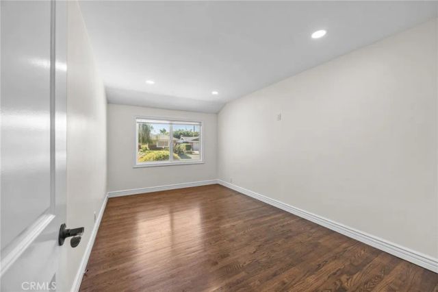 831 E Hoover, Orange, CA 92867