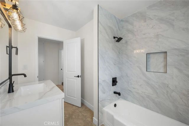 831 E Hoover, Orange, CA 92867
