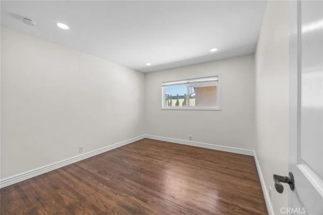 831 E Hoover, Orange, CA 92867