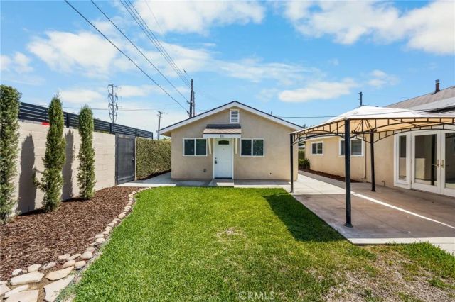 831 E Hoover, Orange, CA 92867