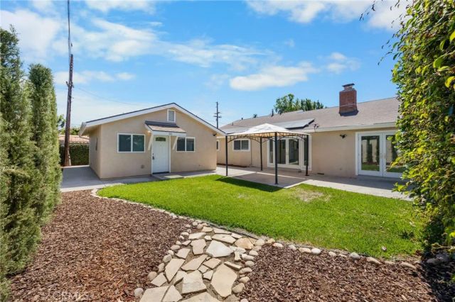 831 E Hoover, Orange, CA 92867