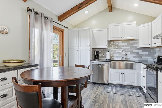 6316 S 109th Street, Omaha, NE 68137