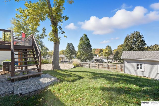 6316 S 109th Street, Omaha, NE 68137