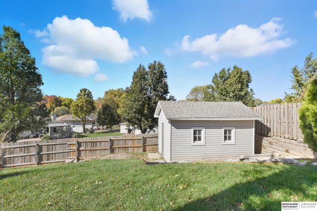 6316 S 109th Street, Omaha, NE 68137