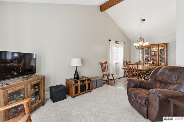 6316 S 109th Street, Omaha, NE 68137