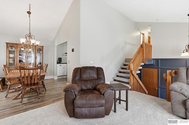 6316 S 109th Street, Omaha, NE 68137