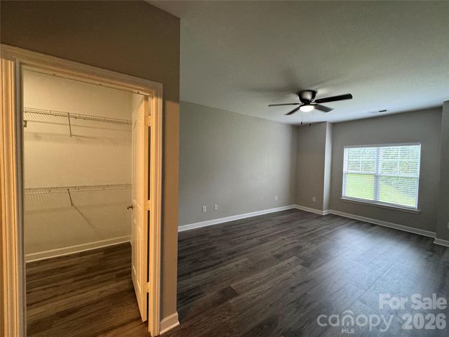 10676 Hill Point Court, Charlotte, NC 28262