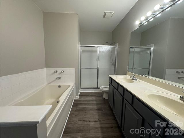 10676 Hill Point Court, Charlotte, NC 28262