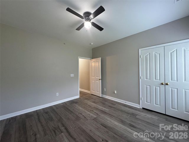 10676 Hill Point Court, Charlotte, NC 28262