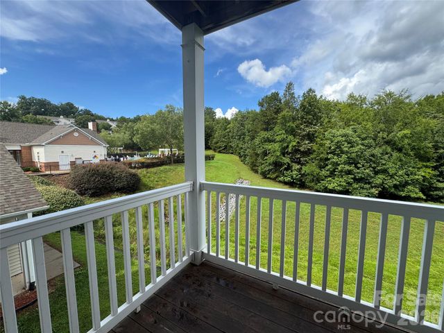 10676 Hill Point Court, Charlotte, NC 28262