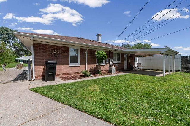 1188 E Barrett Avenue, Madison Heights, MI 48071