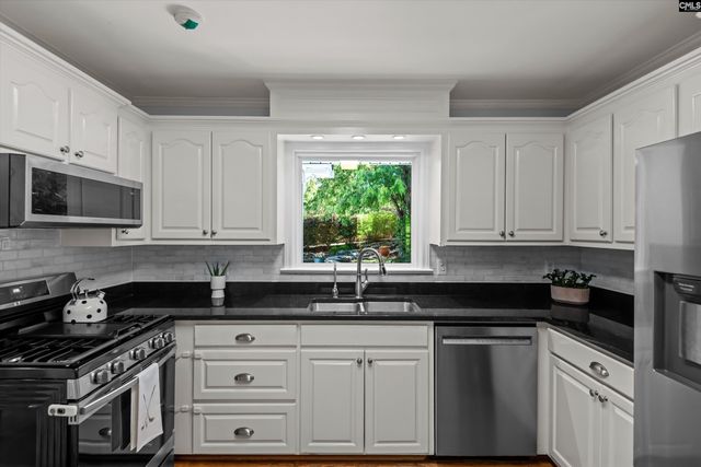 11 Lakecrest Drive, Columbia, SC 29206