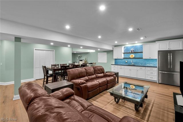 11253 Hygrove Drive, Painesville, OH 44077