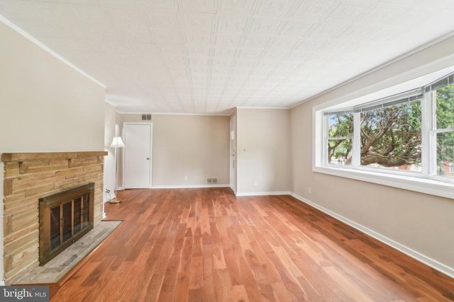 405 SOUTHWEST DR, Silver Spring, MD 20901