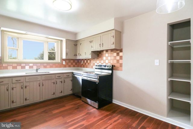 405 SOUTHWEST DR, Silver Spring, MD 20901