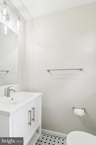 405 SOUTHWEST DR, Silver Spring, MD 20901