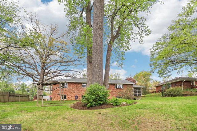 405 SOUTHWEST DR, Silver Spring, MD 20901