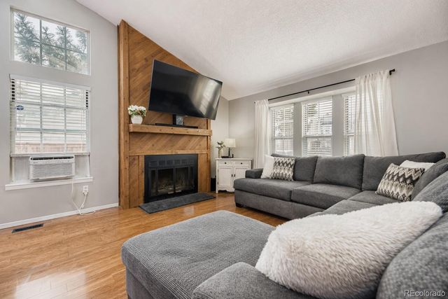 16953 E Whitaker Drive F, Aurora, CO 80015