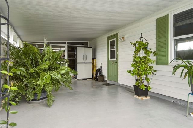 39 Desert Candle CIR, Lehigh Acres, FL 33936
