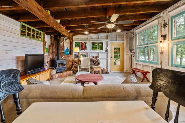 52 Lewin Road, Enfield, NH 03748
