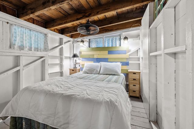 52 Lewin Road, Enfield, NH 03748